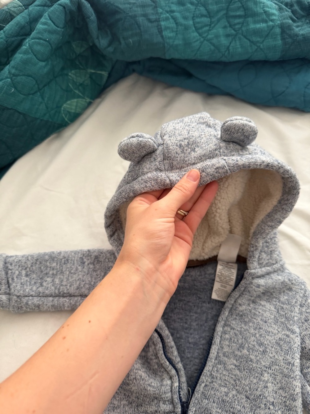 CARTERS BABY JUMPSUIT - Picture 9 of 11
